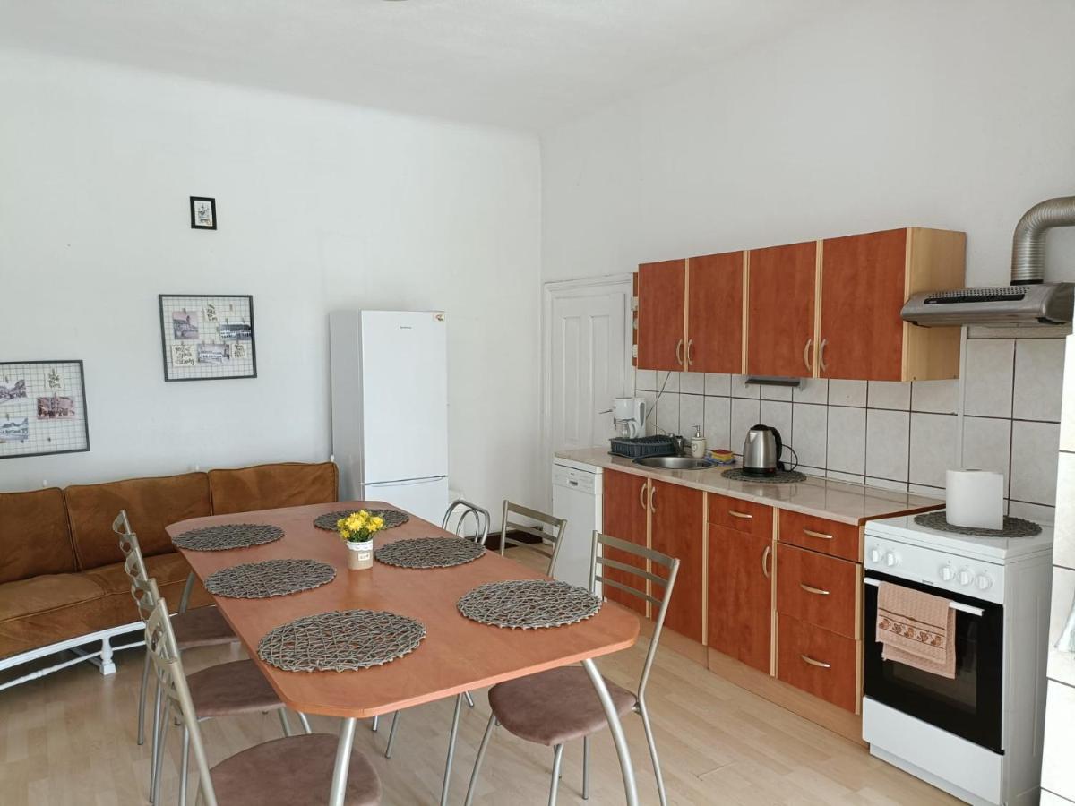 Apartament Little John Sibiu Exterior foto